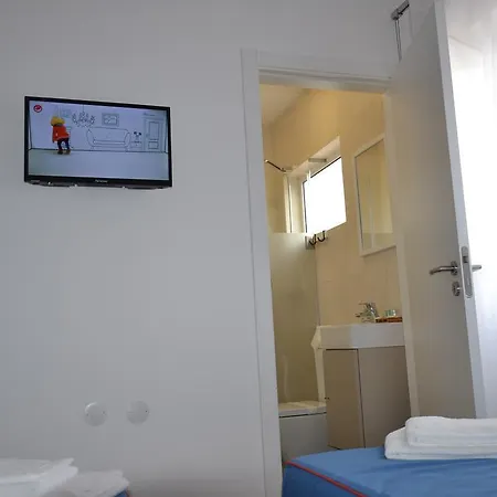 招待所 Casa Do Ti Luis 莱里亚